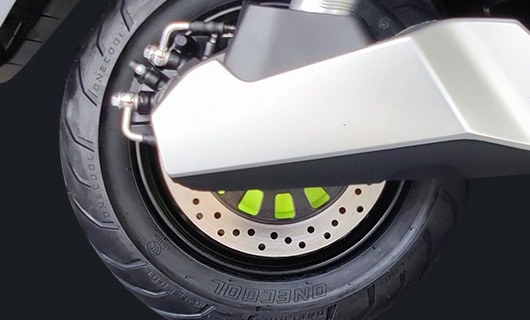 S1 electric scooter from ARKVIA — view 3